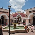 Black Friday Shopping on International Drive